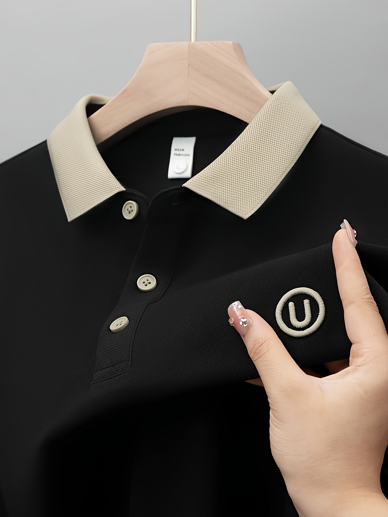 MAISON VALÉRIE | Polo brodé moderne pour homme