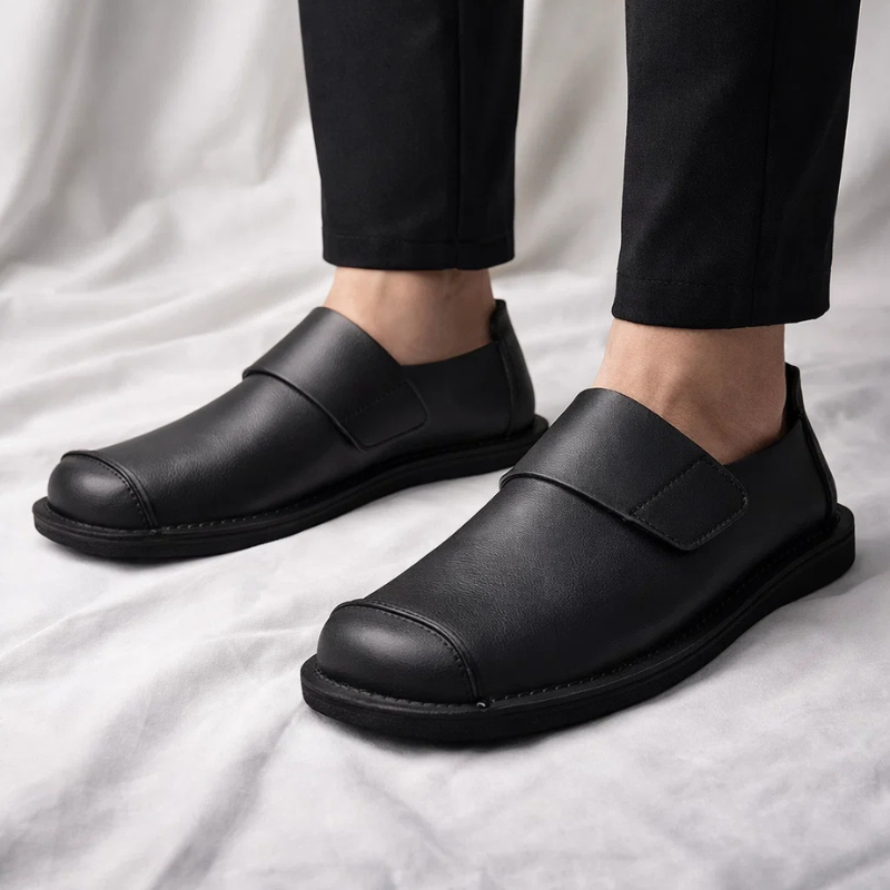 MAISON VALÉRIE | Loafer élégant avec un de sangle minimal pour hommes