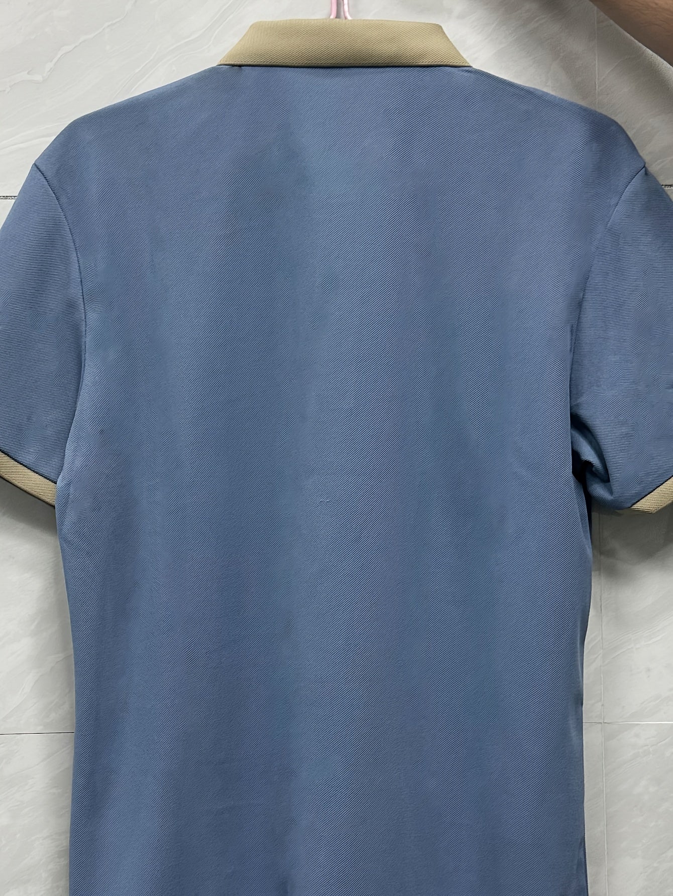 MAISON VALÉRIE | Polo brodé moderne pour homme