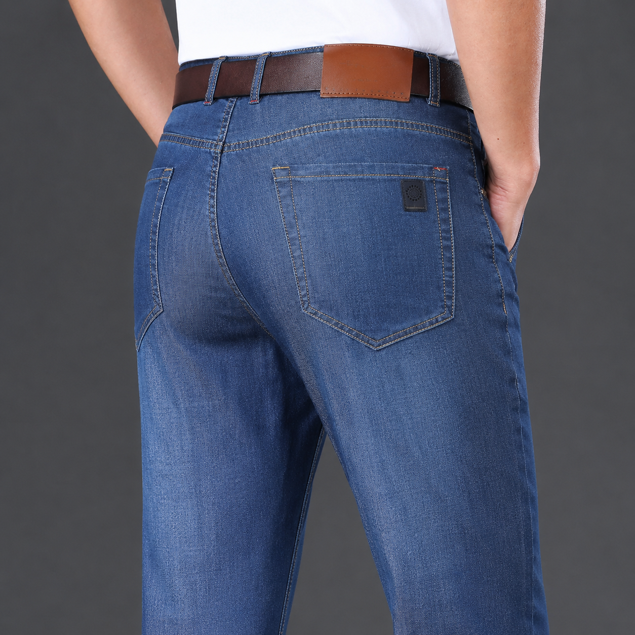 MAISON VALÉRIE | Denim moderne pour hommes